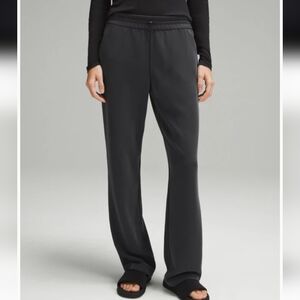 Lululemon Women Softstreme High-Rise Pant